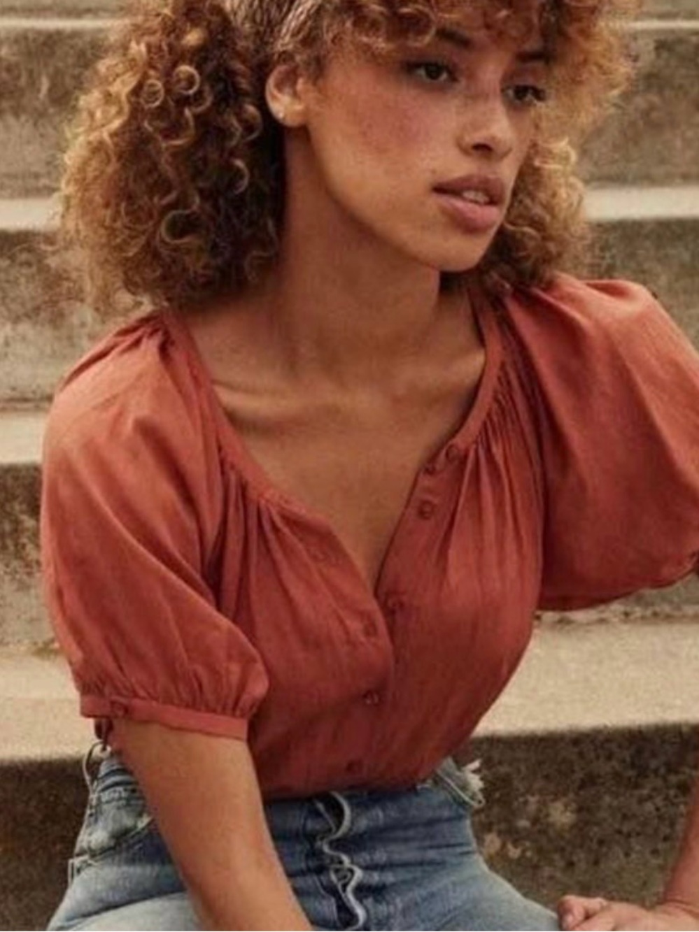 Doen June Top in Tierra